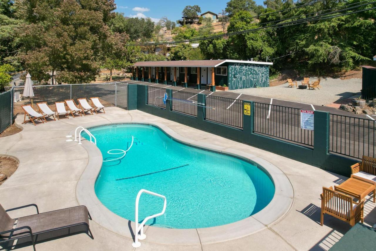 The Belle Sequoia Motel Rm9 Three Rivers Eksteriør billede
